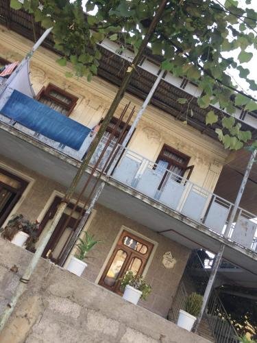 Батуми: Hostel Riadam More