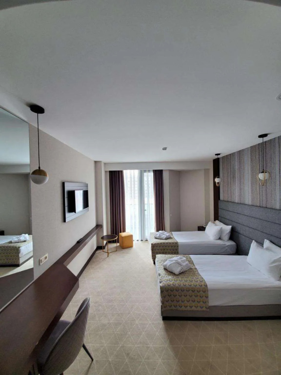 Батуми: Hotel Salvador