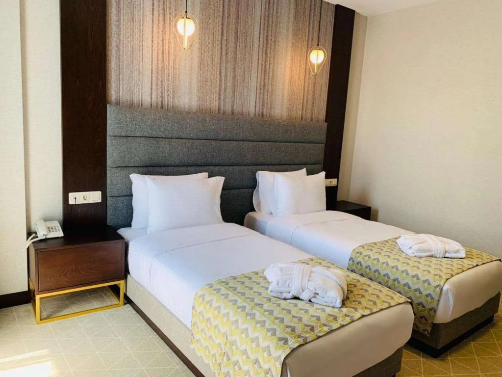 Батуми: Hotel Salvador