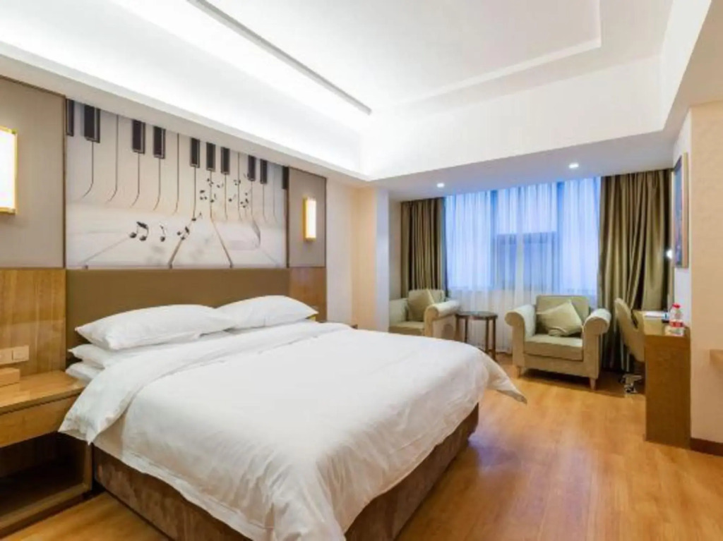 Чанша: Vienna Hotel (Changsha Kaifu District Zhengfu Metro Station)