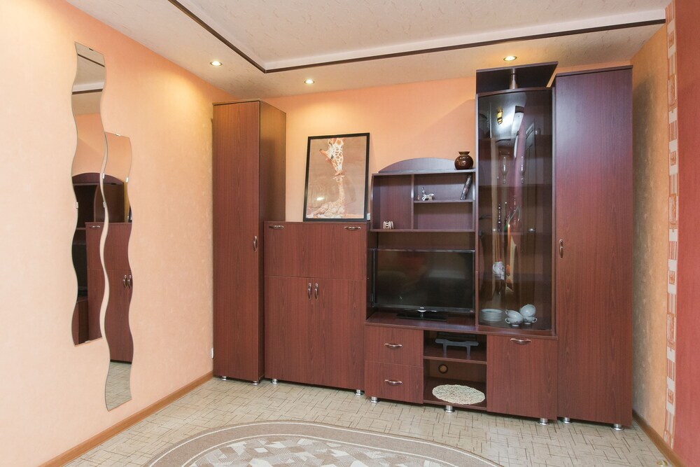 Нижний Новгород: Apartments on Gorkogo 80
