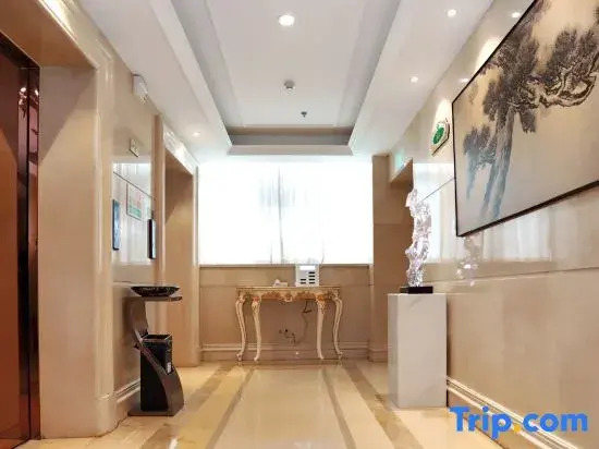 Чанша: Sun  international  Hotel (Changsha Gaoling )