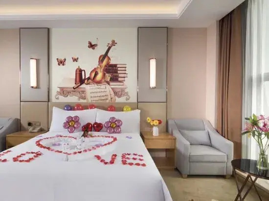 Чанша: Vienna International Hotel (Zhengrong Fortune Plaza store, Wangcheng administrative center)