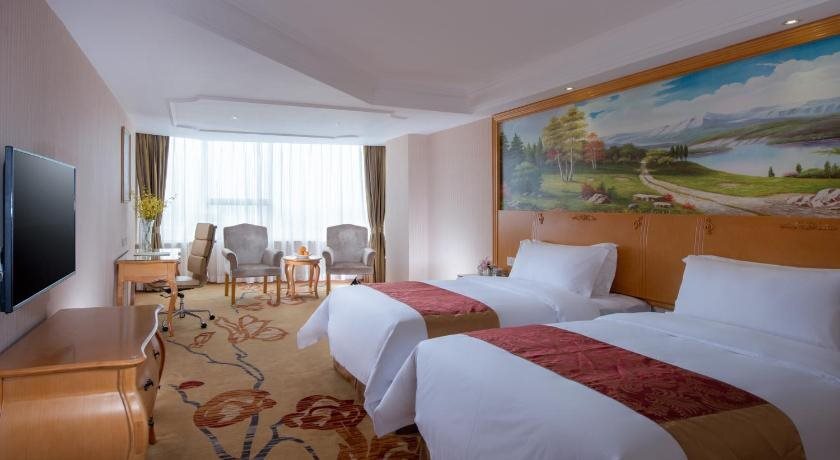 Чанша: Vienna International Hotel Changsha Ziwei Road