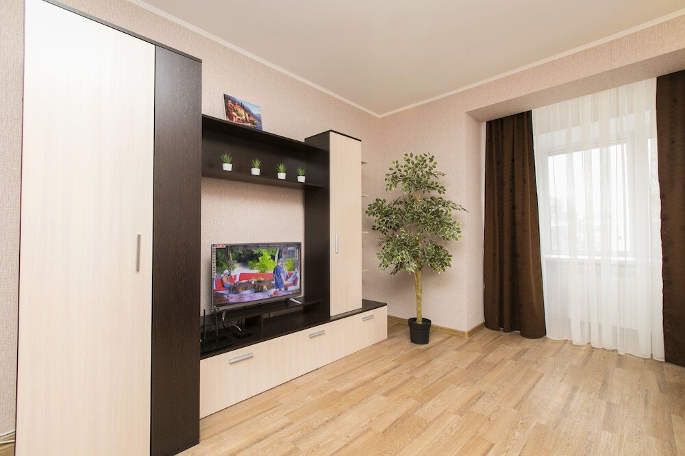 Нижний Новгород: Apartment on Gorkogo 142 - 11