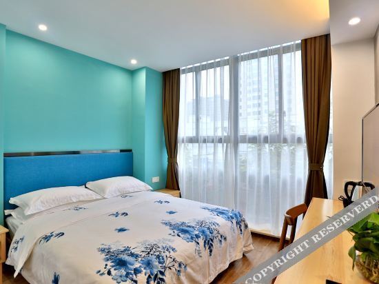 Ханчжоу: Hangzhou Jiuqi Hotel West Lake Music Fountain Shop