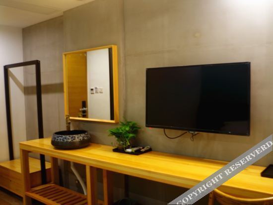 Ханчжоу: Hangzhou Jiuqi Hotel West Lake Music Fountain Shop