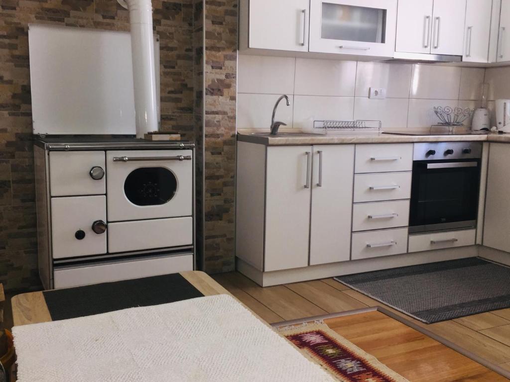 Жабляк: Holiday home Nikola