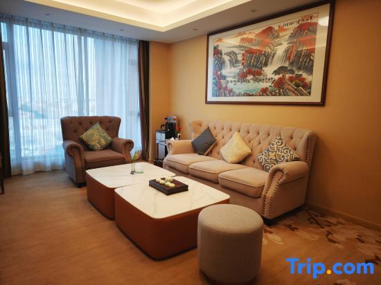 Фошань: Vienna International Hotel Guangdong Foshan  Shishan Nanhai Sports Center