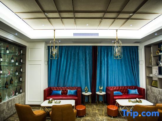 Цзиньюань: Vienna Hotel (Qingyuan Zhongshan Park Century Plaza)