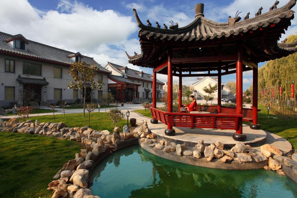 Цзинин: Fuzi Binshe Culture Boutique Hotel Qufu