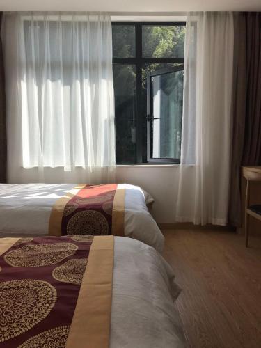 Хуаншань: Limi Inn