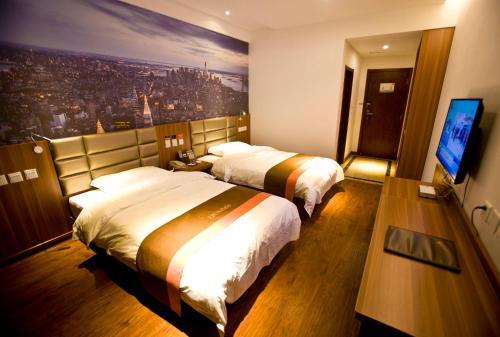 Хецзе: JUNYI Hotel Shandong Heze Dongming County Government Building