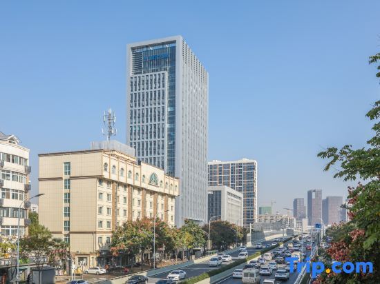 Ухань: Home Inn Luoshinan