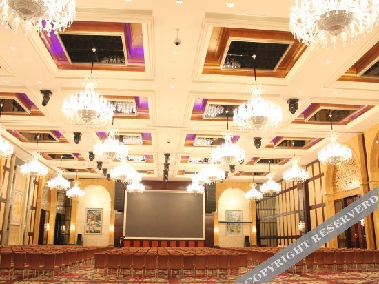 Суцянь: New Century Hotel Suyu Suqian