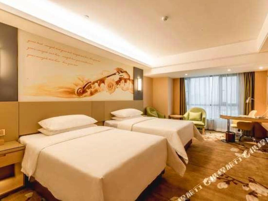 Наньнин: Vienna Hotels (Nanning University Road, Guangxi College of Finance and Economics)