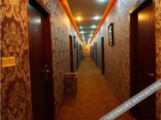 Наньчун: 南部富申快捷酒店