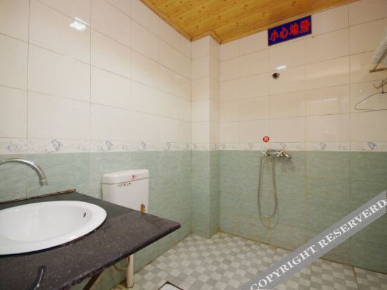 Ибинь: Taifeng Hotel