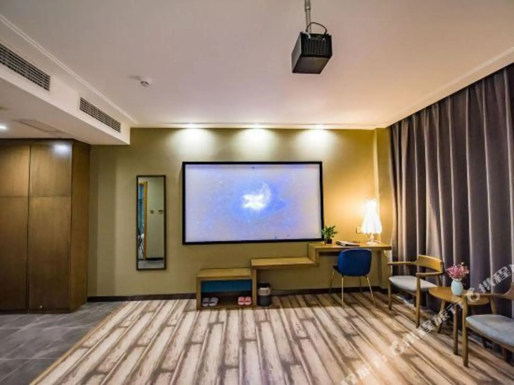 Лоян: Gemme Hotel