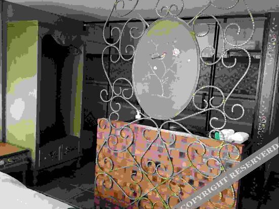 carousel image 3