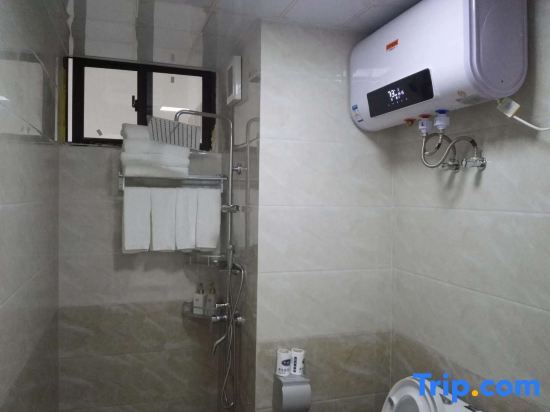 Бэйхай: Haitu Apartment (Beihai Yintan Yihai Jiangshan)