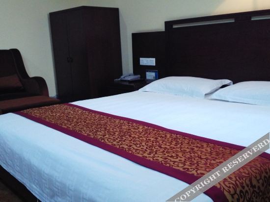 Xuancheng: Shencheng Hotel (Xuancheng RT Mart Branch)