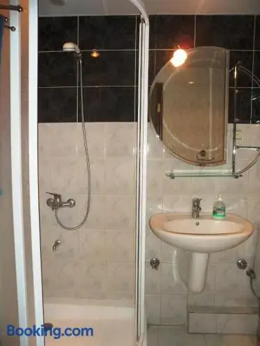 Ереван: Apartment at Abovyan Street