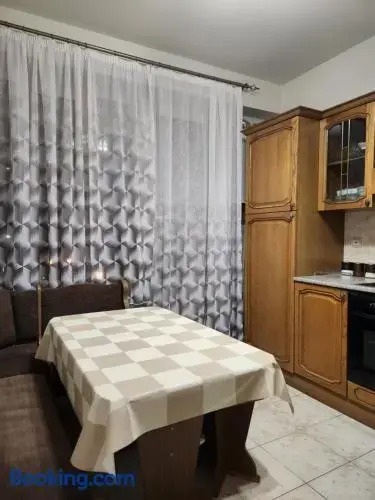Ереван: Apartment at Abovyan Street