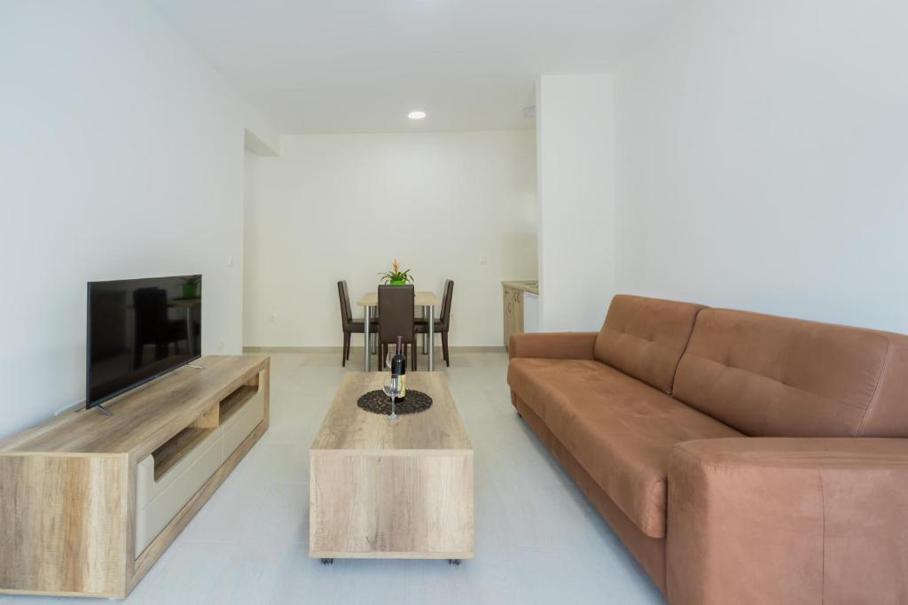 Петровац: GREJM Lux Family Apartments