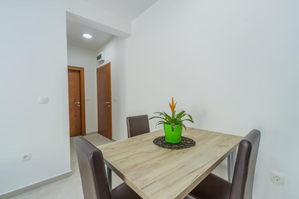 Петровац: GREJM Lux Family Apartments