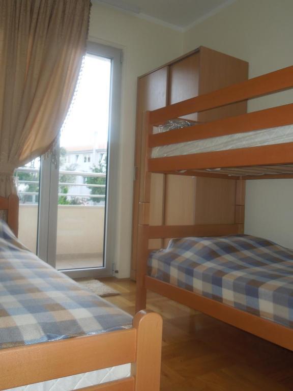 Бечичи: Apartment Milan