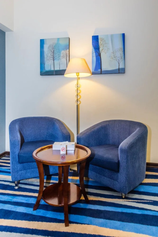 Абу-Даби: International Rotana Inn