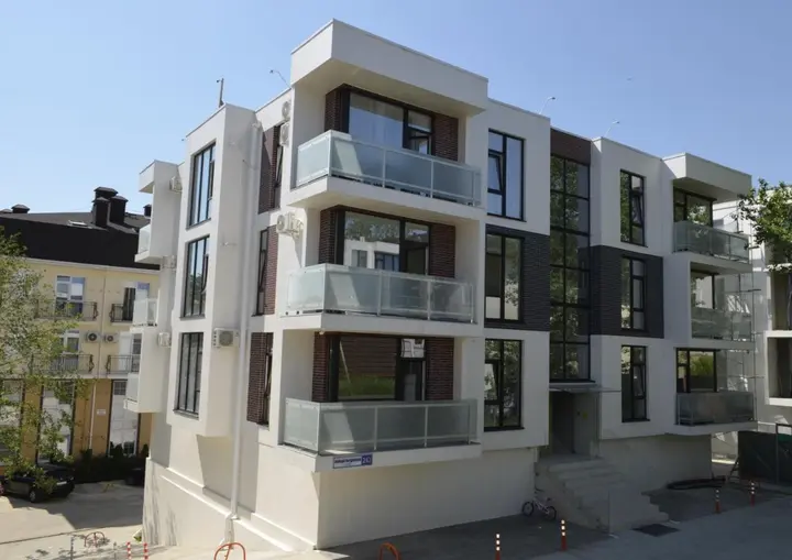 Сочи: Pool house v Sochi Green Palace