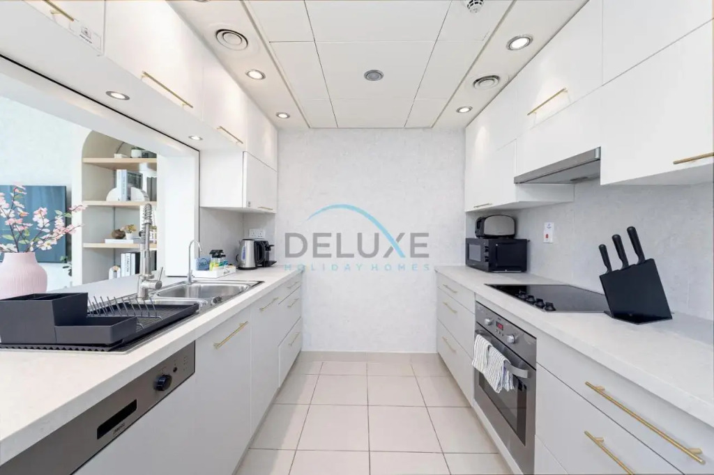 Charming 1br at Burj Views Tower B, Downtown Dubai by Deluxe Holiday Homes — фото 2