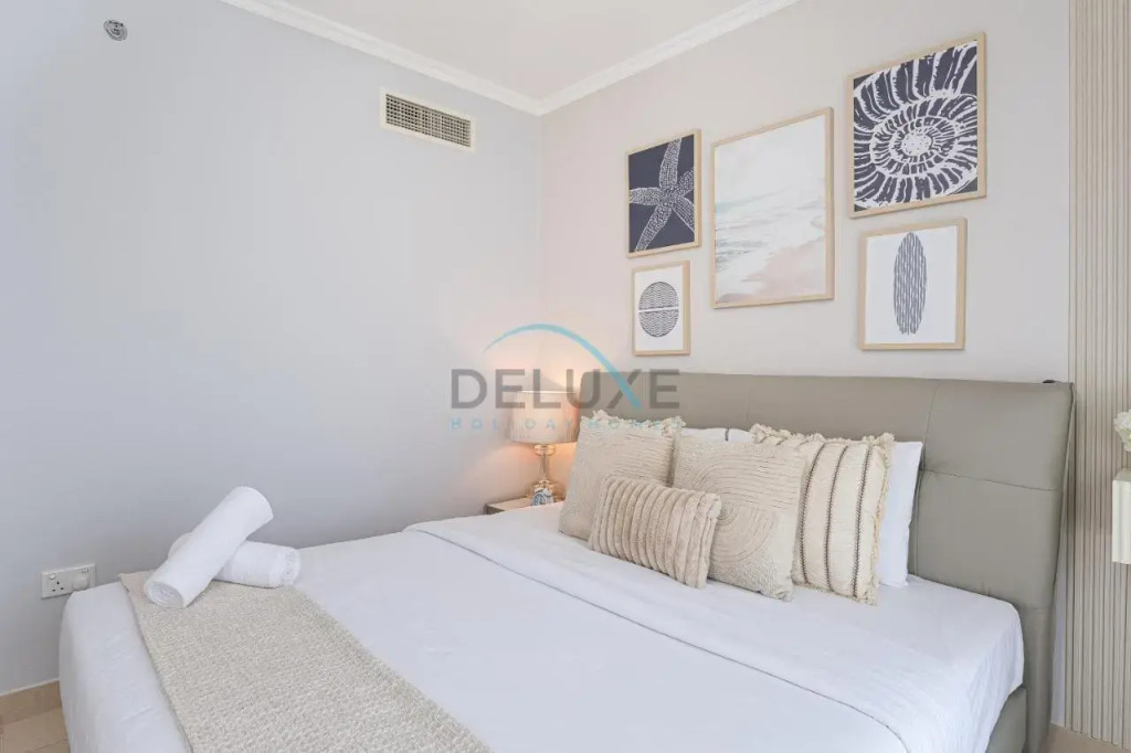 Дубай: Charming 1br at Burj Views Tower B, Downtown Dubai by Deluxe Holiday Homes