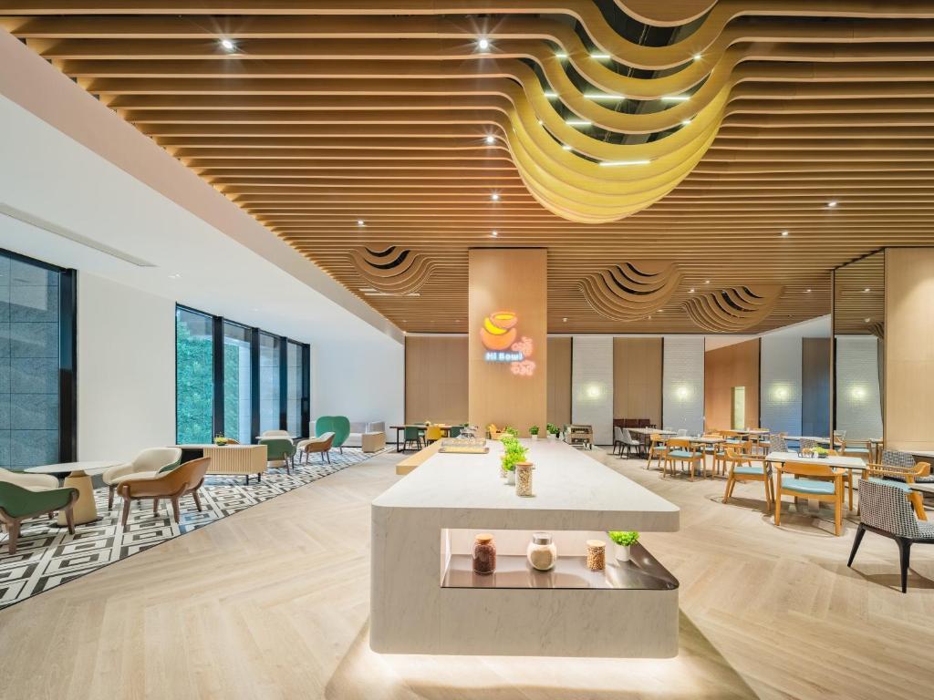 Сучжоу: Holiday Inn Hotel and Suites Suzhou Yangcheng Lake, an IHG Hotel