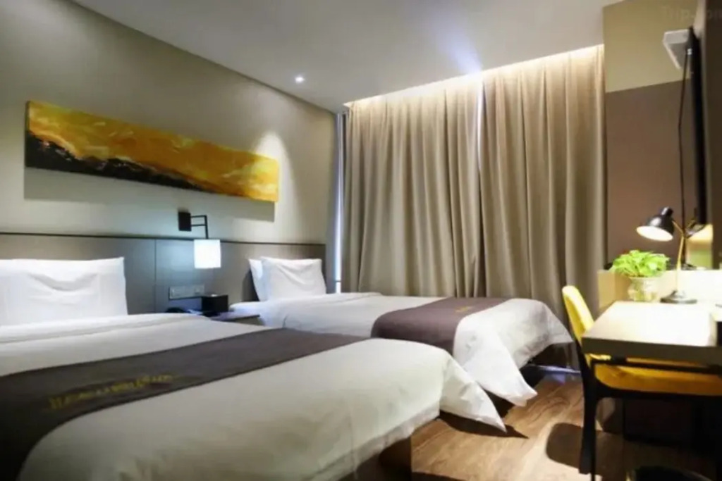 Пекин: Homeinn Plus (Beijing Zhongguancun Wudaokou)