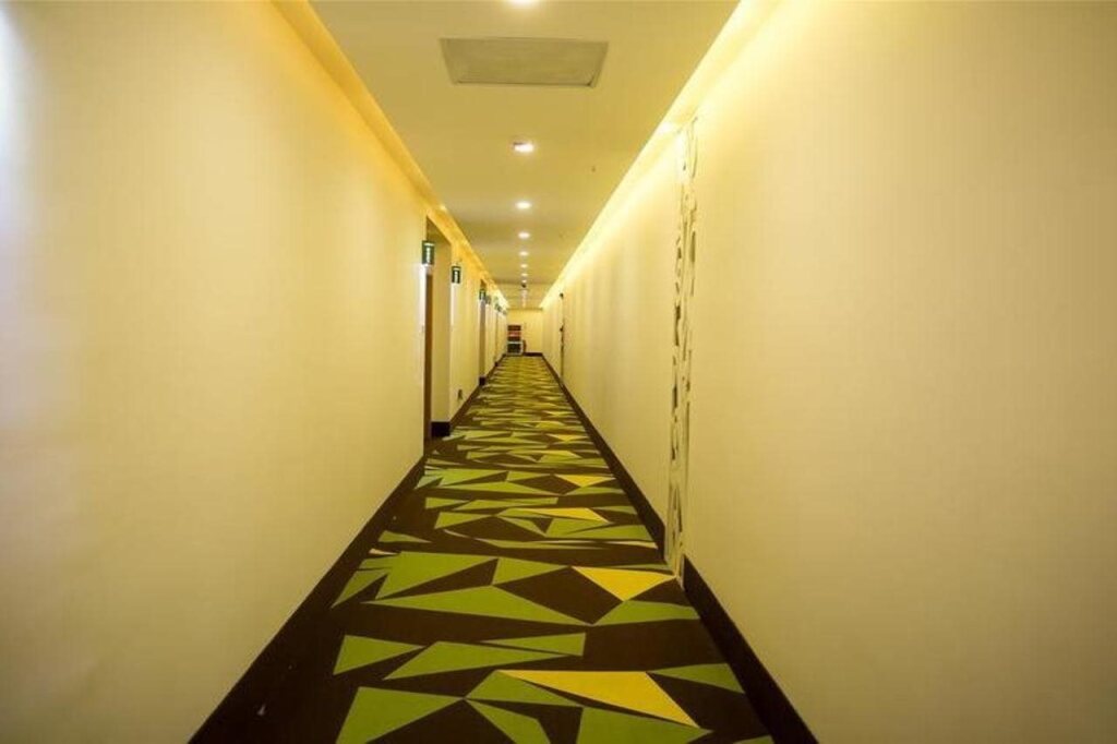 Лянфан: Vatica Langfang Wanda High-speed Railway Station Jianguo Road Hotel