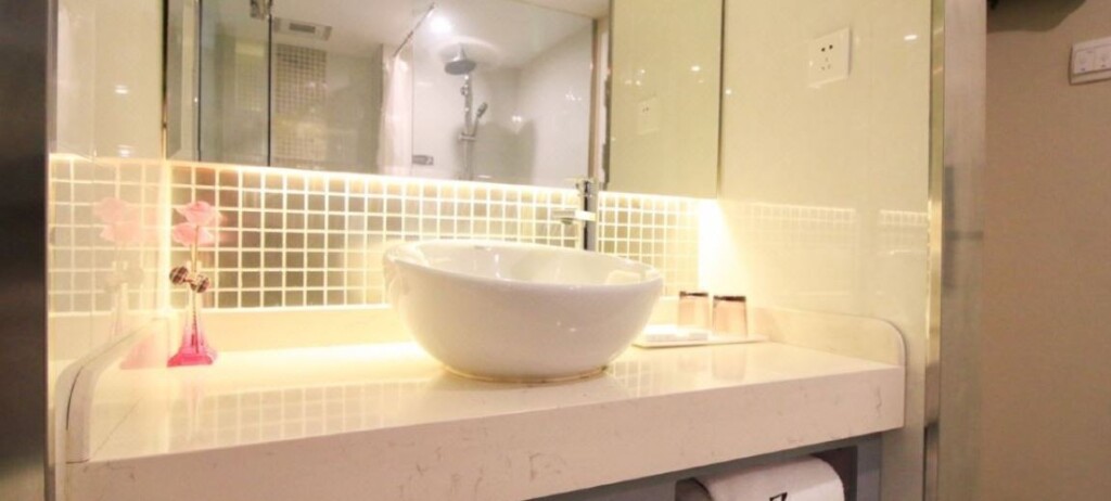 Цзиньхуа: Home Inn (Jinhua Municipal Government Bayi South Street Subway Station)