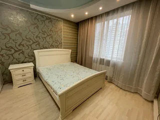 Нижний Новгород: Апартаменты на улице Краснозвездная 27
