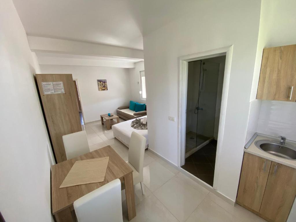 Ульцинь: Apartments Vila Sara M