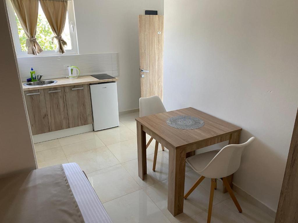 Ульцинь: Apartments Vila Sara M
