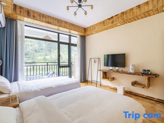 Хучжоу: Nanshan House