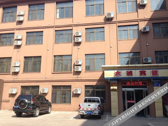Даньдун: 凤城温都水城酒店