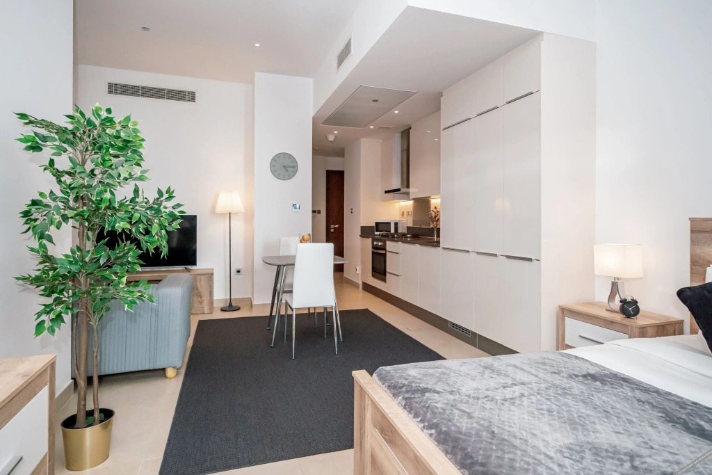 Дубай: Marina Gate I by Deluxe Holiday Homes