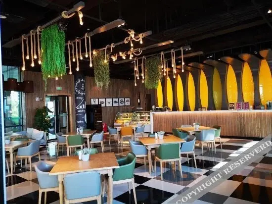 Хойчжоу: Huidong Financial Street Jinxi Lijing Qianxi Holiday Hotel