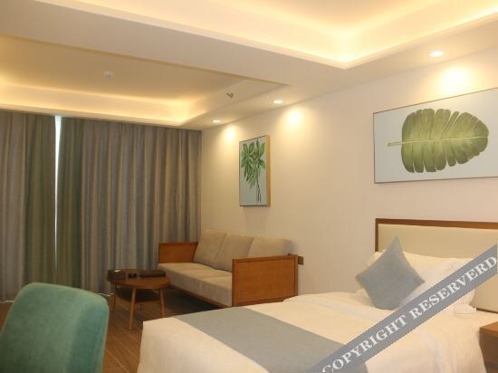 Хойчжоу: Huidong Financial Street Jinxi Lijing Qianxi Holiday Hotel