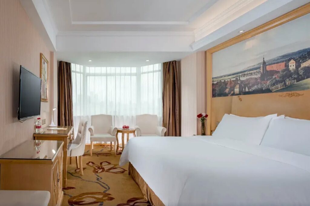 Хойчжоу: Vienna Hotel Guangdong Huizhou Jiangbei Railway Station