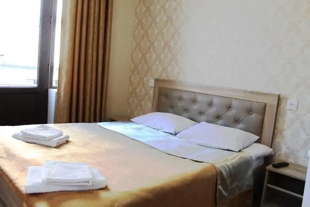 Кутаиси: Hotel White Bridge