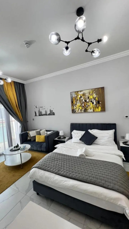 Дубай: Millennium Binghatti Residence